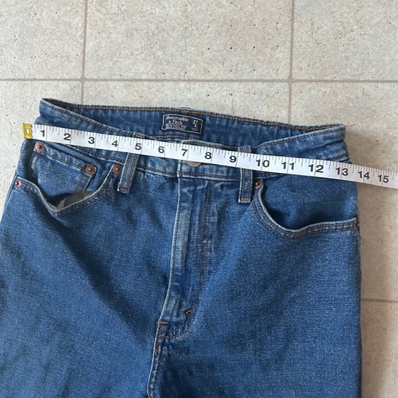 Abercrombie Zoe Ankle Straight Jeans Size 27 4R Natural Rise Raw Hem - Picture 4 of 5